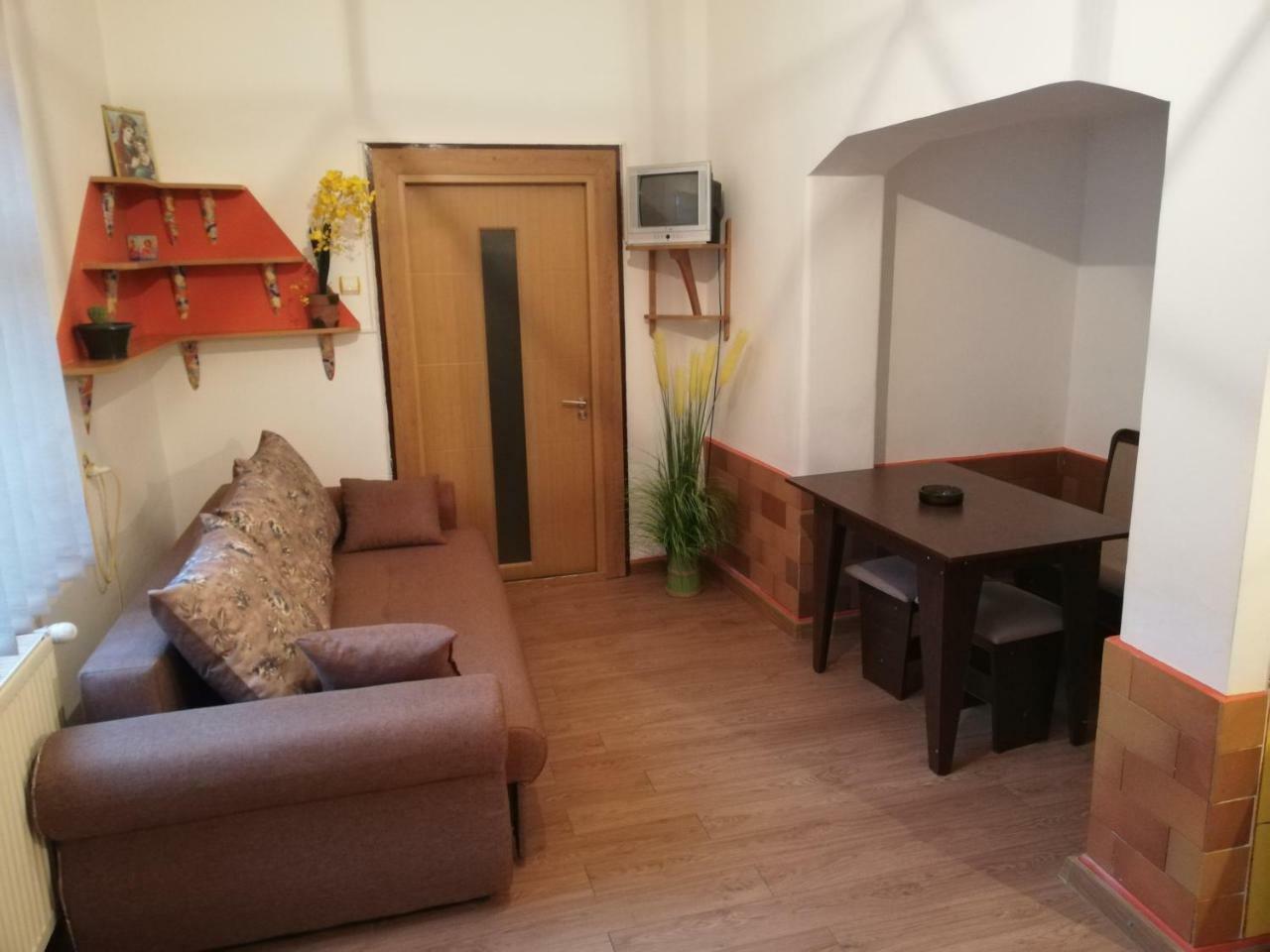 Arina'S Apartments Μπρασόβ Εξωτερικό φωτογραφία