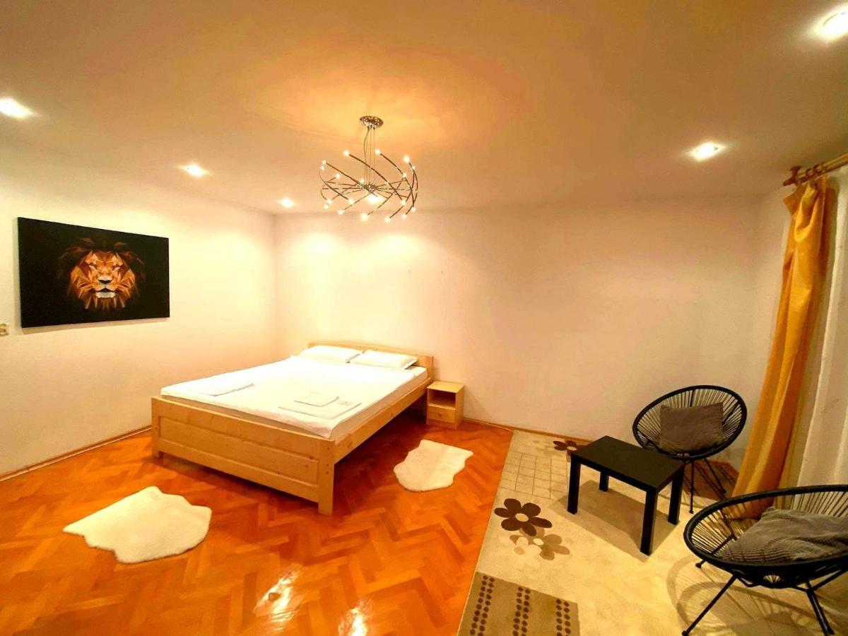 Arina'S Apartments Μπρασόβ Εξωτερικό φωτογραφία